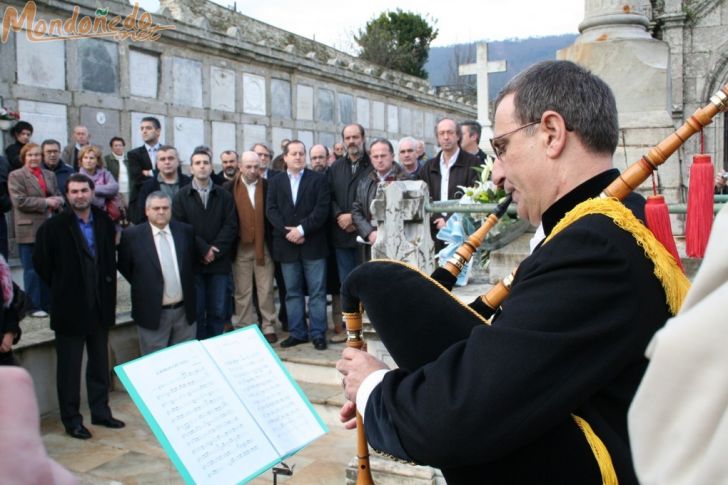 Centenario del Himno Gallego
Interpretando la Alborada
