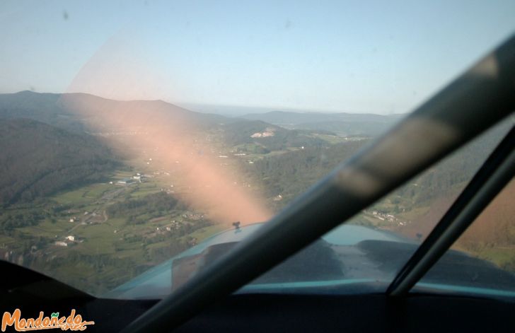 Mondoñedo en avioneta
Sobrevolando el valle

