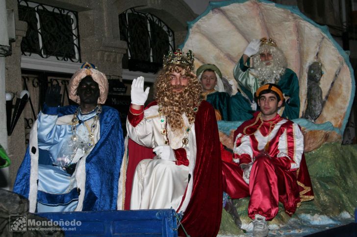 Cabalgata de Reyes
Saludando
