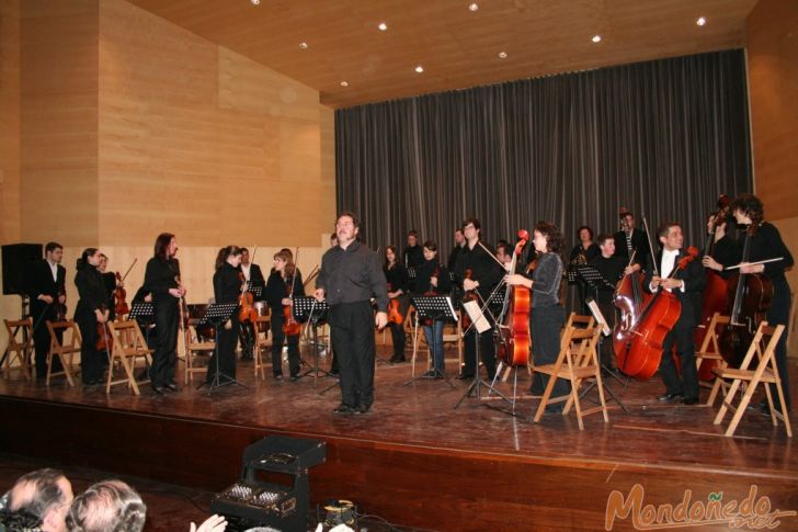 Centenario del Himno Gallego
Final de la actuación de la Escuela de Música
