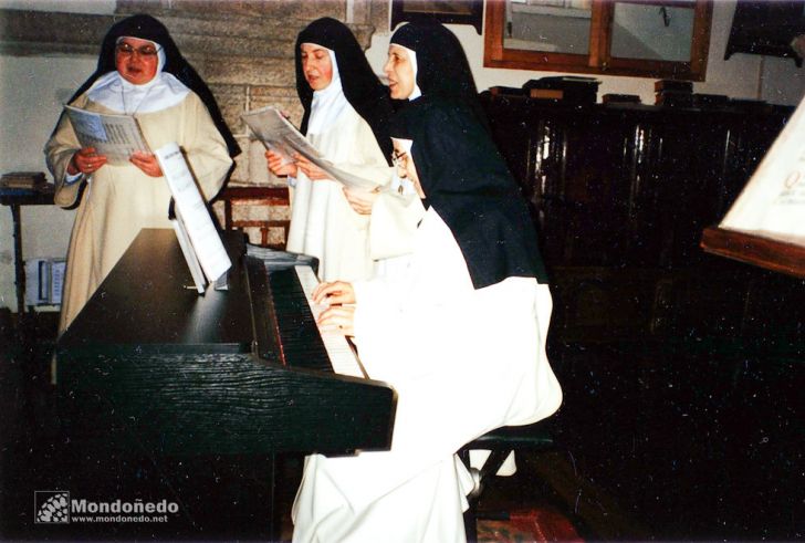 Convento de la Concepción
Concierto de música y canto - Año 2001
