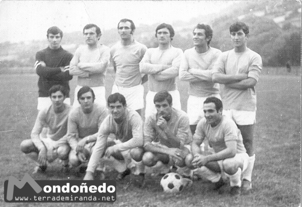 Equipo de fútbol
Equipo de la S.D. Mindoniense.
